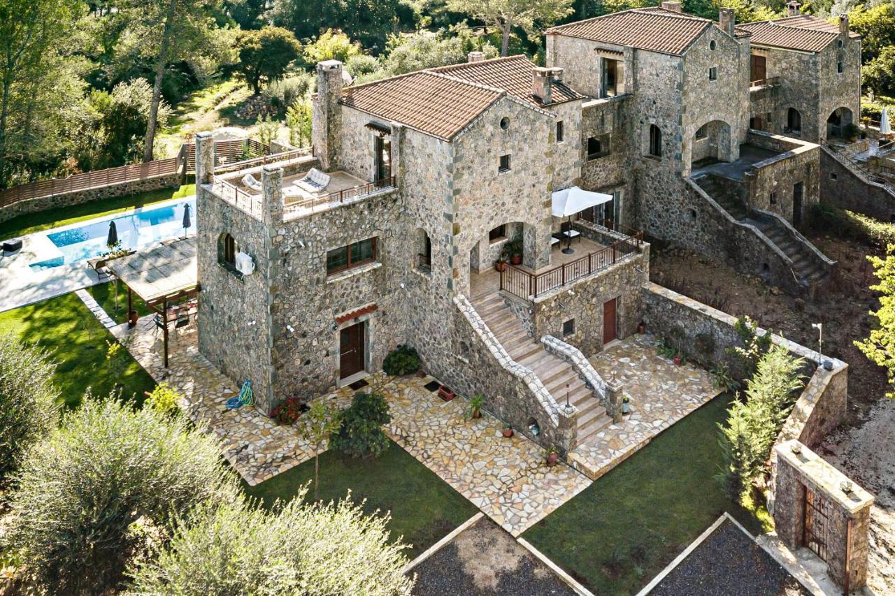 Filia Stone Villa Gouvia Esterno foto