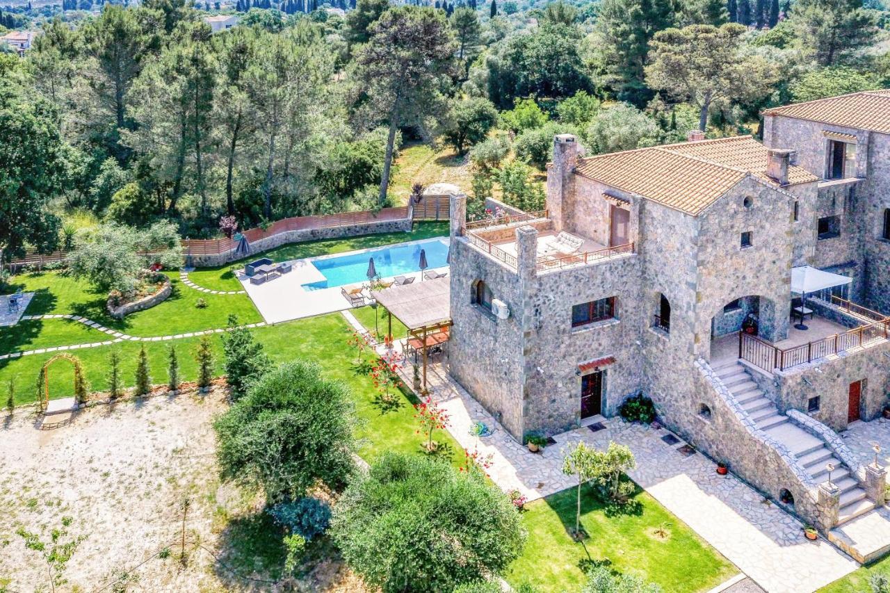 Filia Stone Villa Gouvia Esterno foto