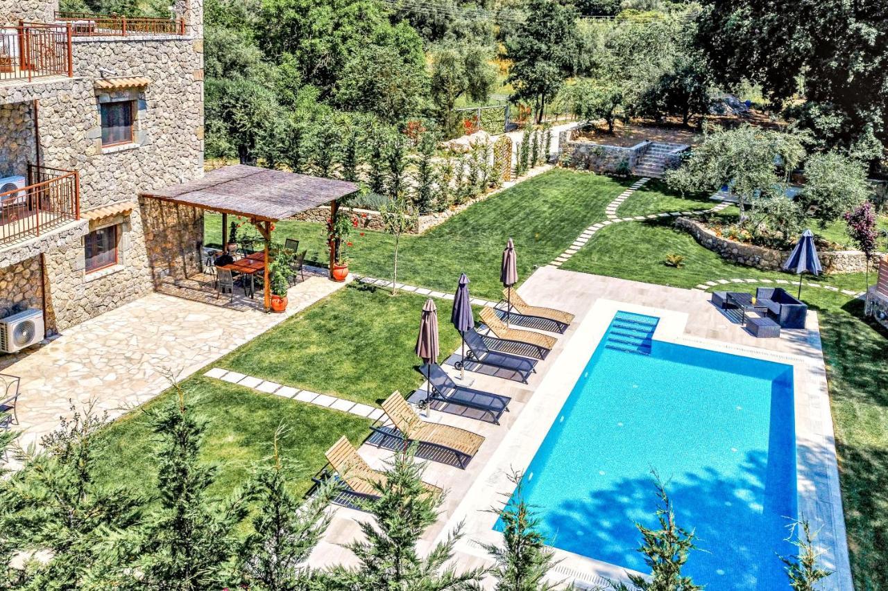 Filia Stone Villa Gouvia Esterno foto