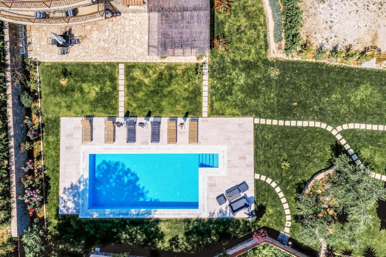 Filia Stone Villa Gouvia Esterno foto